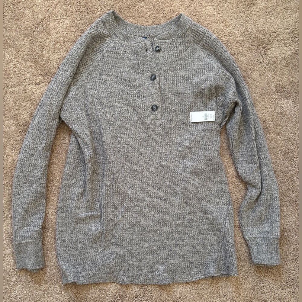 Old Navy Gray Maternity Waffle Henley Shirt-NWT